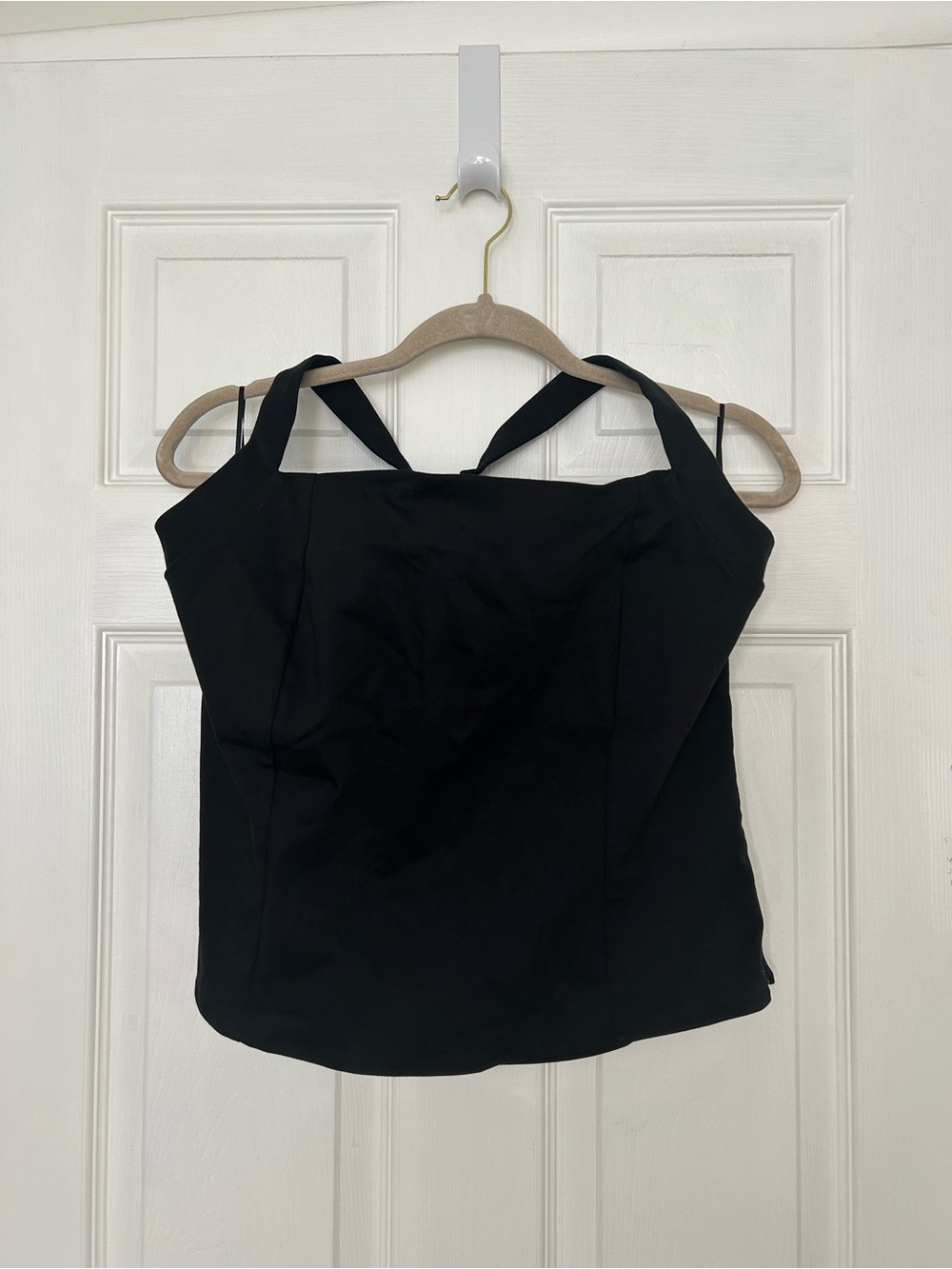 Maeve Structured Halter Top - Picture 4 of 14